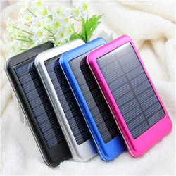 Solar mobile power three foreign gifts